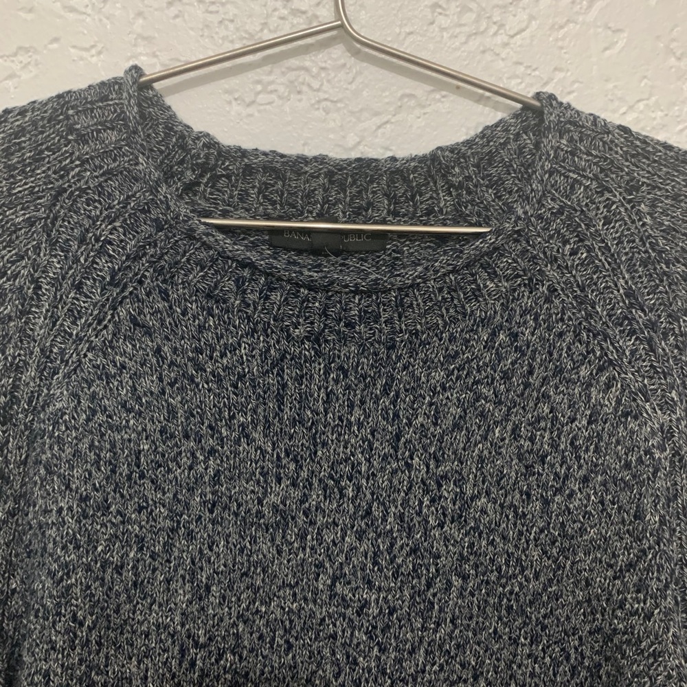 Banana Republic blue navy knit sweater - Picture 2 of 9